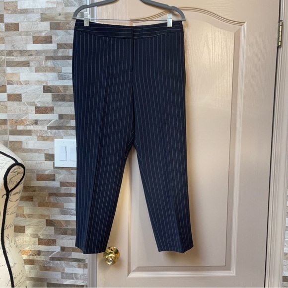 Ann Taylor Pinstripe Pantsuit Blazer Size 8 Petite 10 NWT - Picture 8 of 15